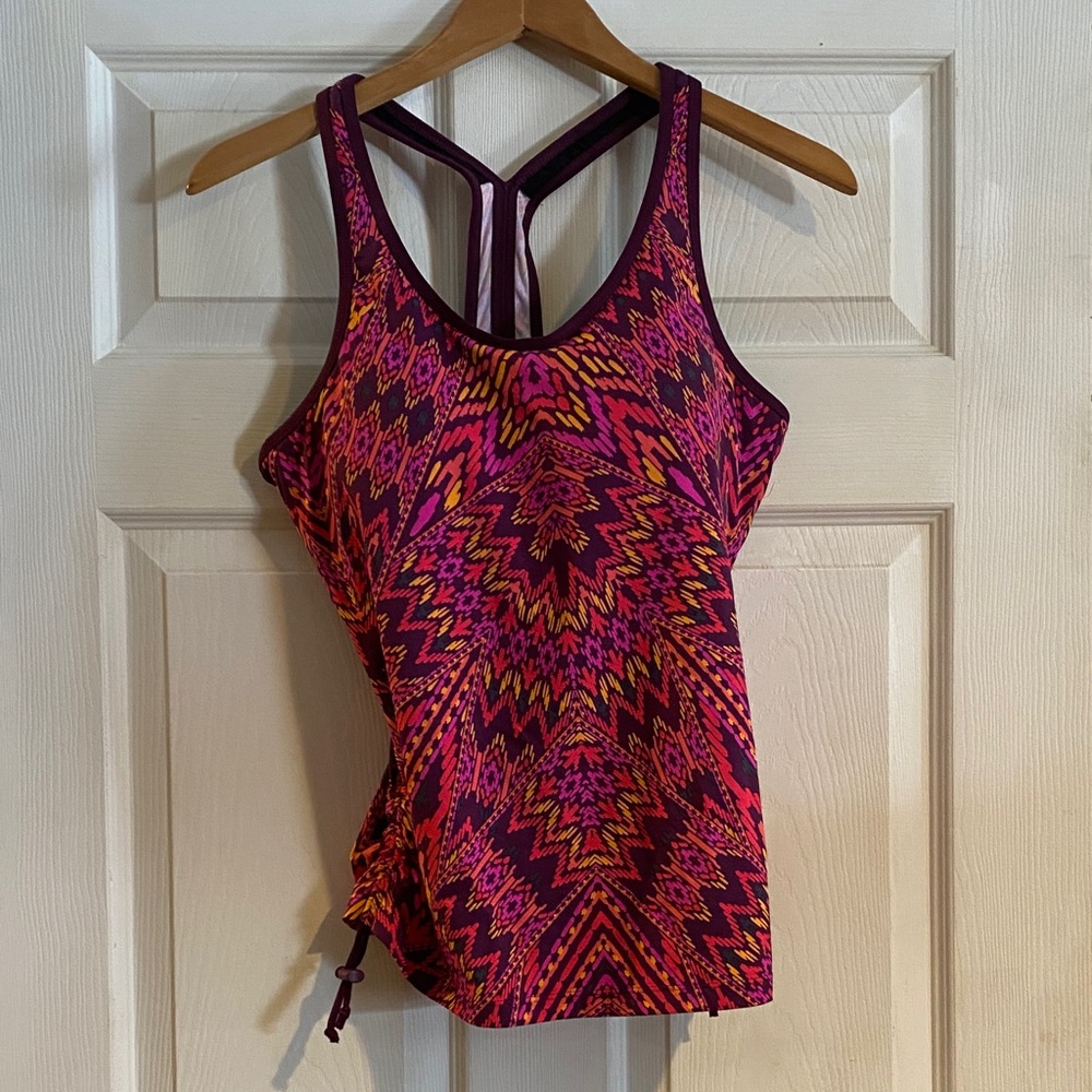 Athleta swim tank top size large woth padding